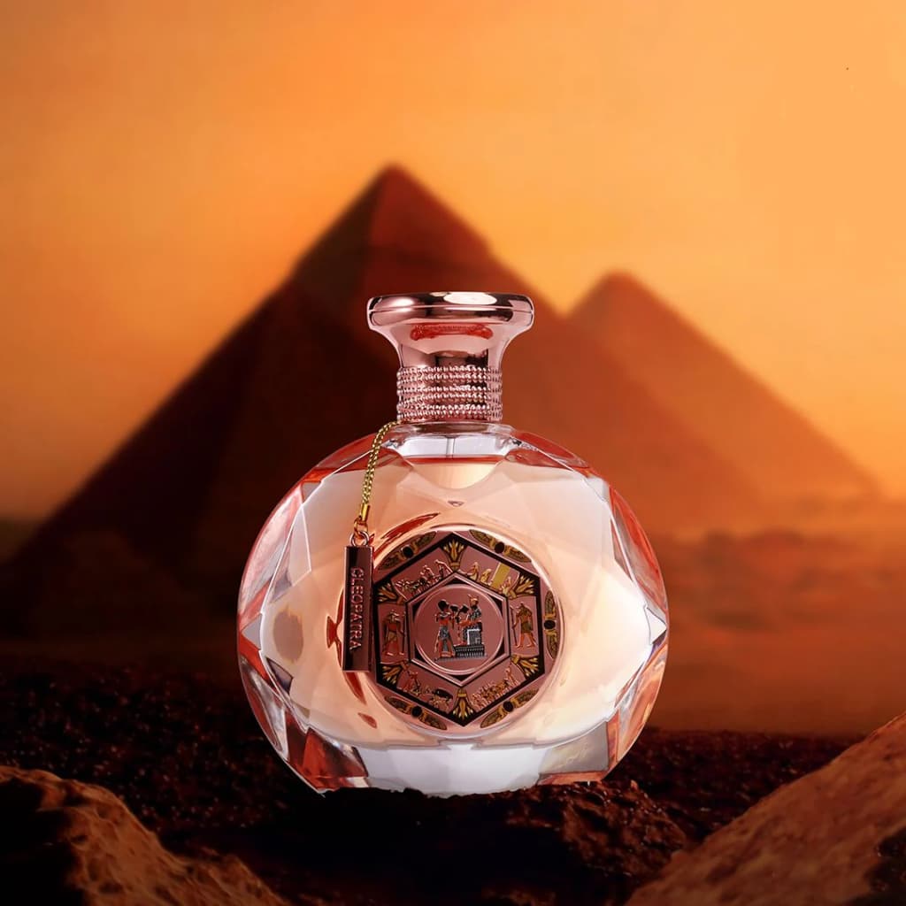 Perfume Cleopatra – Luxo, Mistério e Elegância!