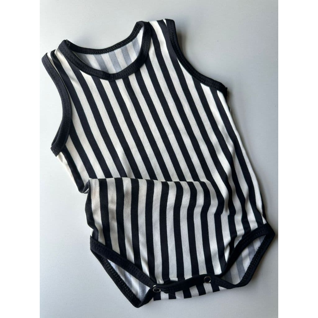 Body Regata preto e branco listrado Malha Suede tecido de ótima qualidade fabricação própria.