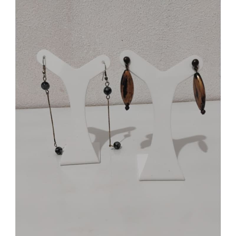Kit de 2 brincos - Cores marrom e cinza