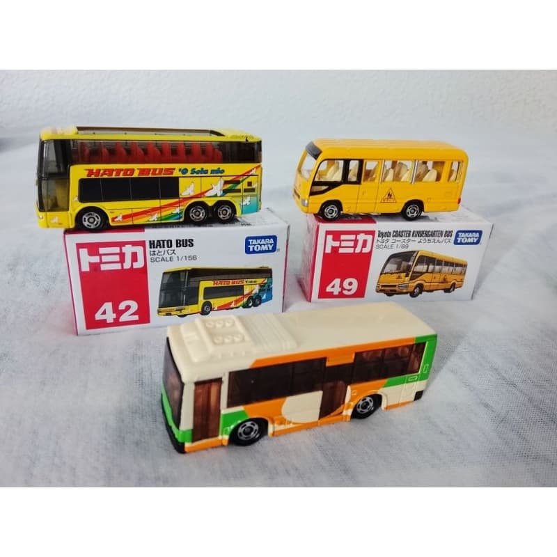 MINIATURAS TOMICA LEIA DISCRIÇÃO