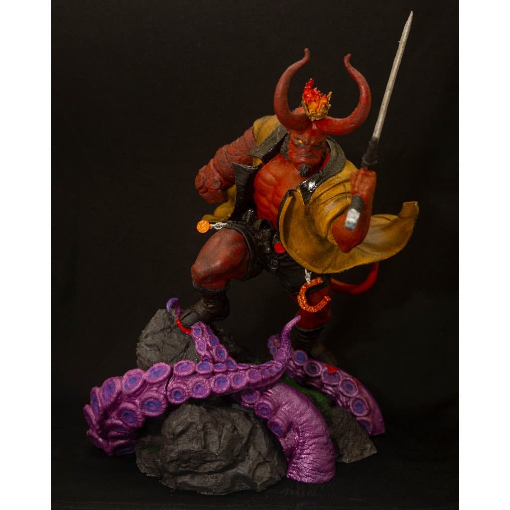Action Figure Hellboy 1/5 – Peça Única Artesanal | Pintada à Mão