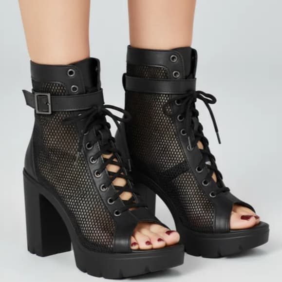 Sandália Feminina Plataforma Ankle Boot Malha Respirável com Fivela