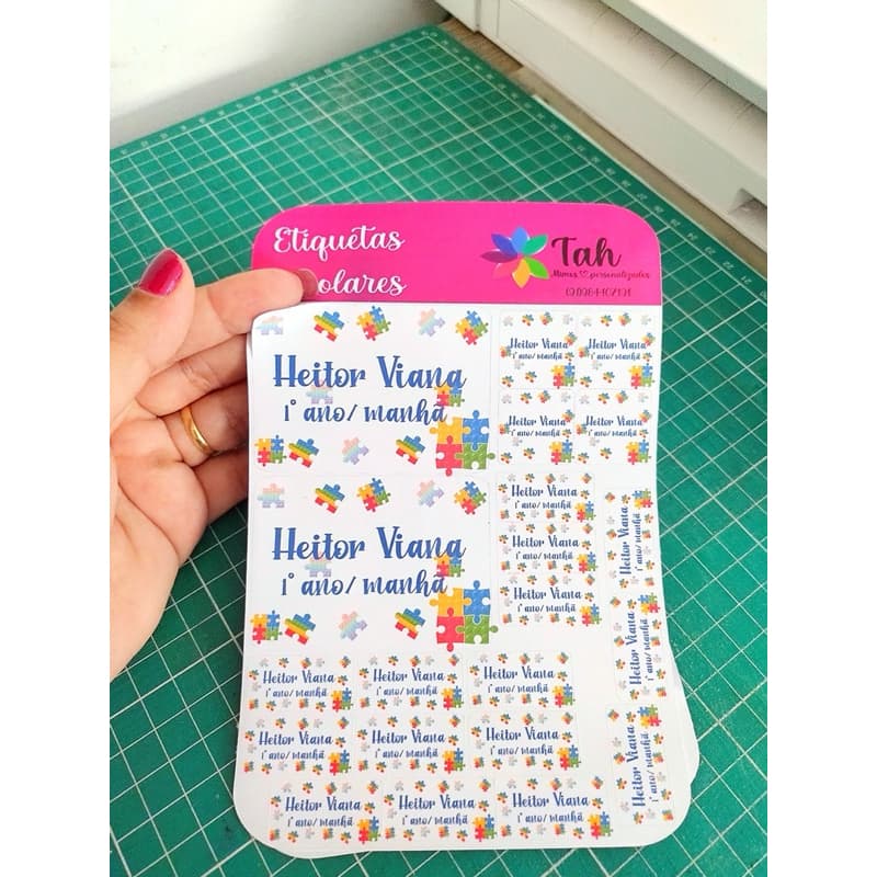 Etiquetas Escolares Personalizadas AUTISMO| Kits com 54 ou 124 Adesivos | Papel Fotográfico Adesivo 80g