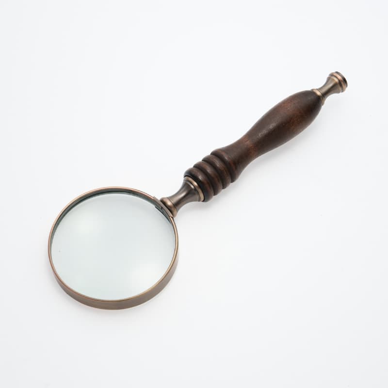 Lupa de Mão Retro Vintage Decorativa Escritório em Zinco Cabo Madeira Resistente Aumento de Zoom 10x