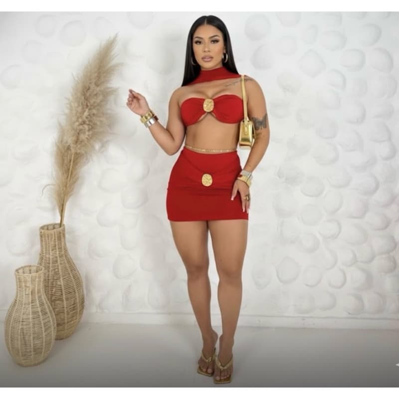 Conjunto de Saia Feminina Preta Curta E Cropped Top Com Bojo.