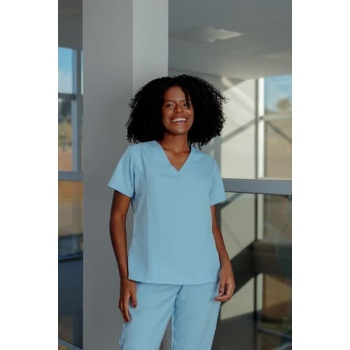 Pijama Cirúrgico Scrub Feminino Clássico Azul Claro Jalecos Conforto