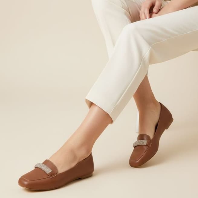 Sapatilha Feminina Confortável Luxo Sapato Feminino Mocassim  Bico Quadrado Caramelo Strass