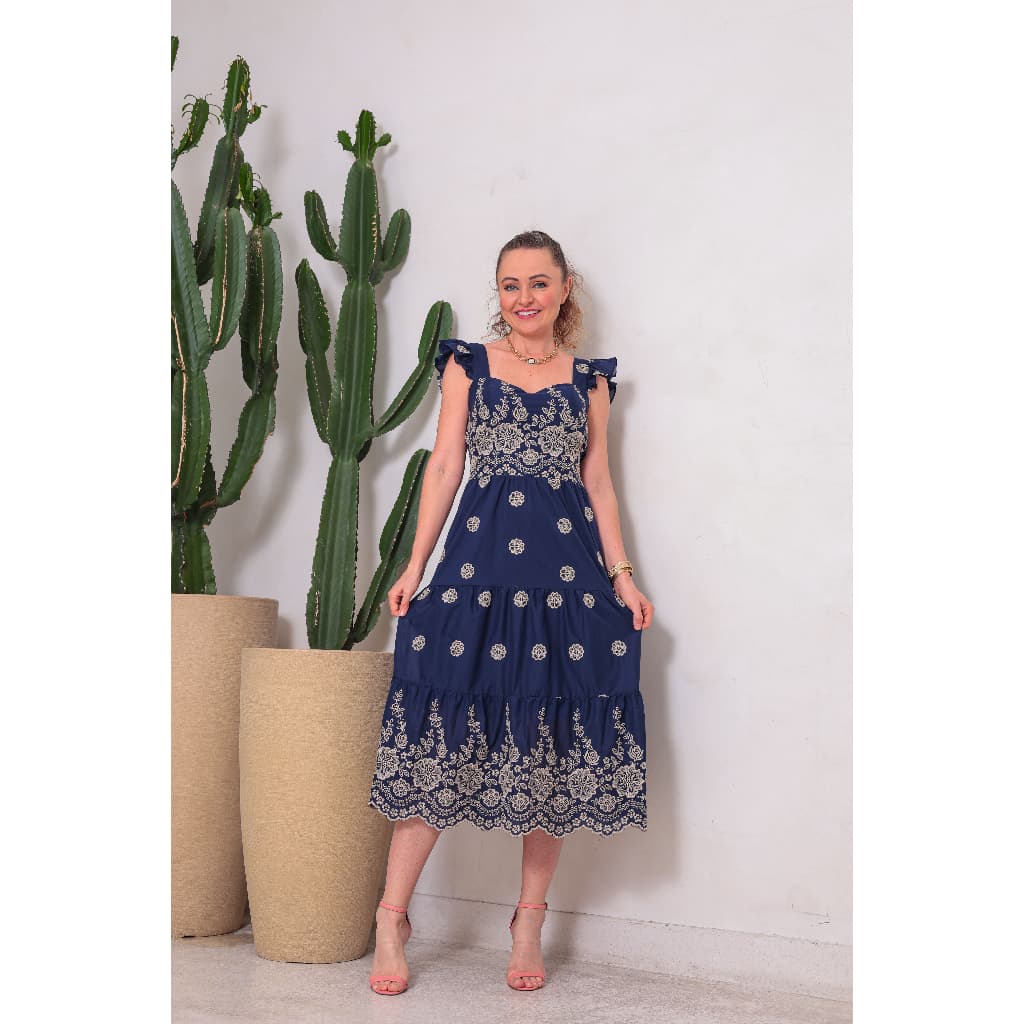 Vestido Midi Feminino de Alça em Leise Bordado Romãntico Elegante 100% Algodão  da Ester Modas