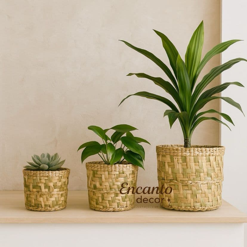 Kit 3 Cachepôs de Palha Artesanal P M G  Organizadores Decorativos em Palha  Natural para Plantas, Sala, e Escritório