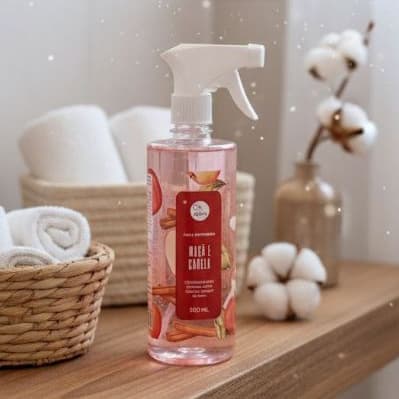 Agua Perfumada para cortinas sofas toalhas essencia maça e canela 500ml