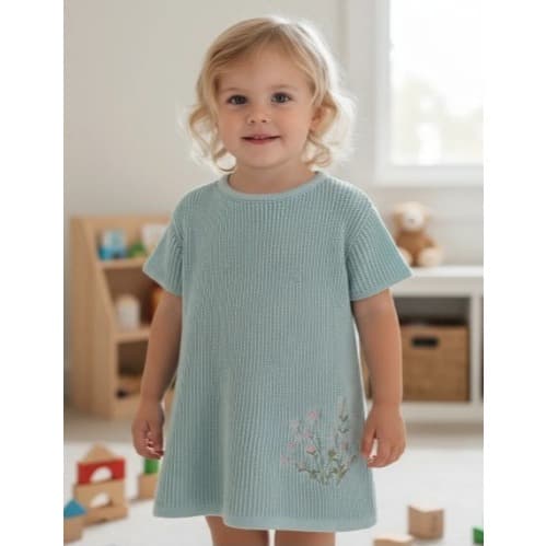 Vestido de Bebê de Tricô Bordado 9 até 18 meses