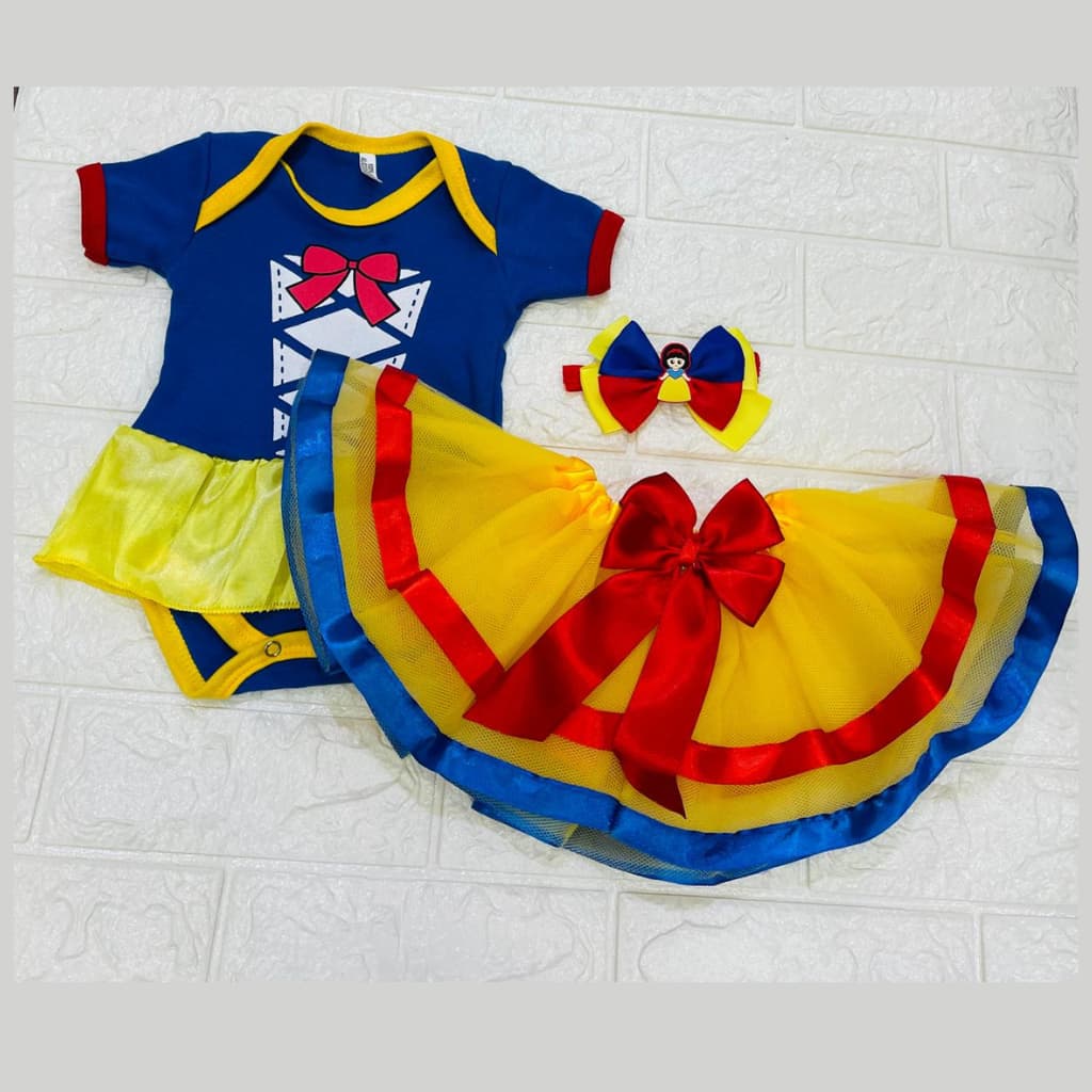 Kit Body e Saia de Luxo Branca de Neve Mesversário Menina