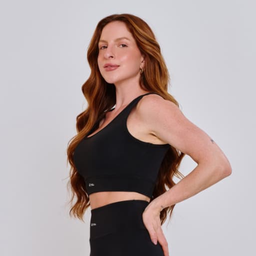 Roupa de Academia Top Sustentação Tecido Fio Duplo Sustentação Mari