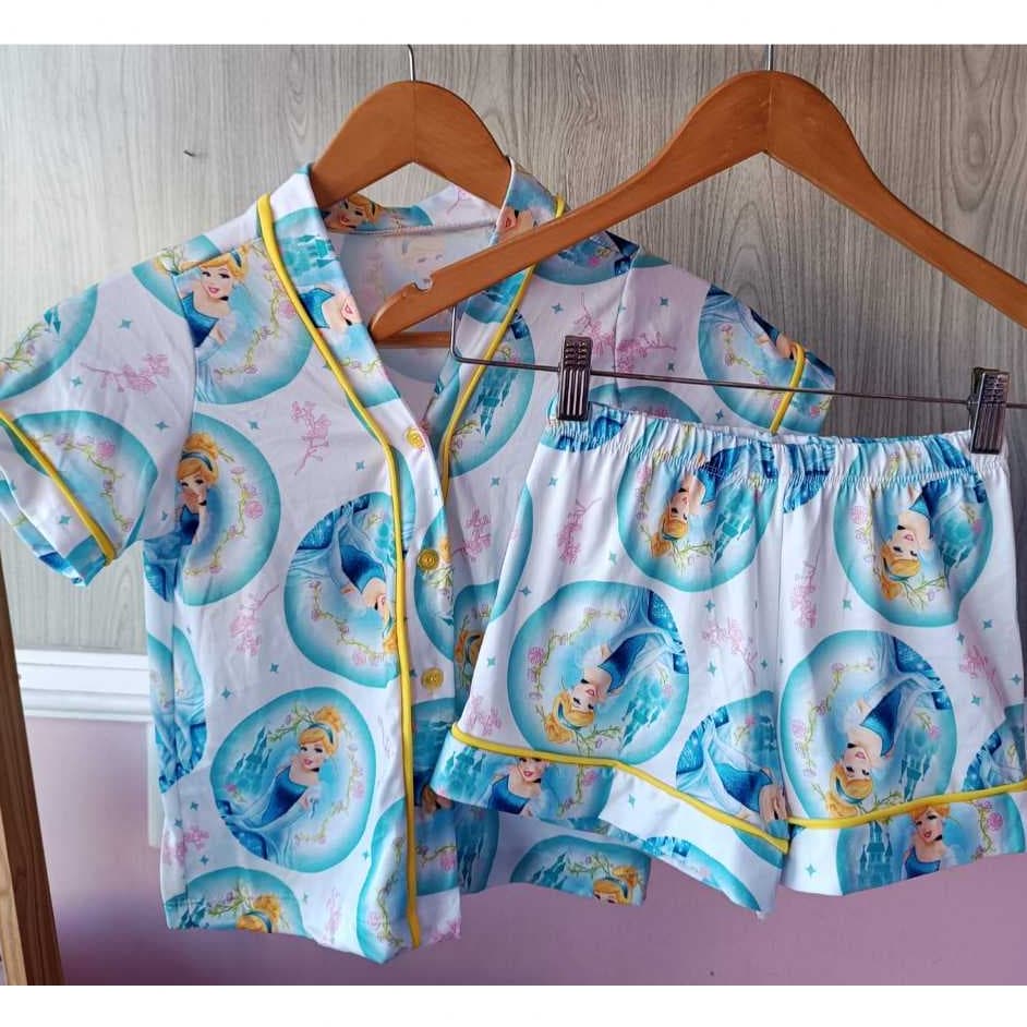 Pijama Adulto Cinderela – Suede Premium, Confortável e em Promoção!