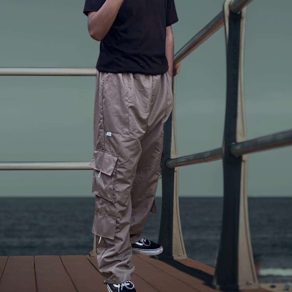 Calça Cargo bagy Preta Boca Larga estilo masculino