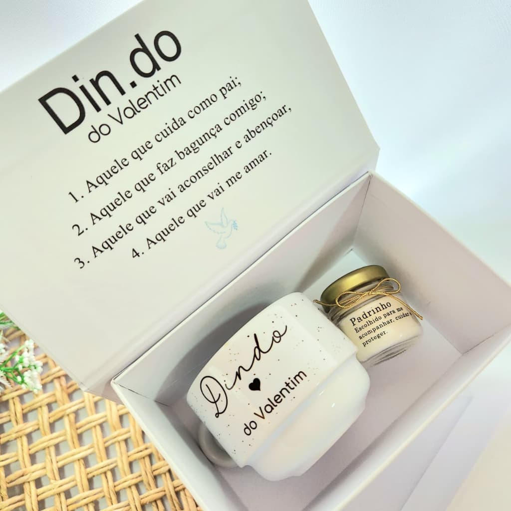 Caixa Convite para Padrinhos de Batismo com xícara personalizada e Vela aromática