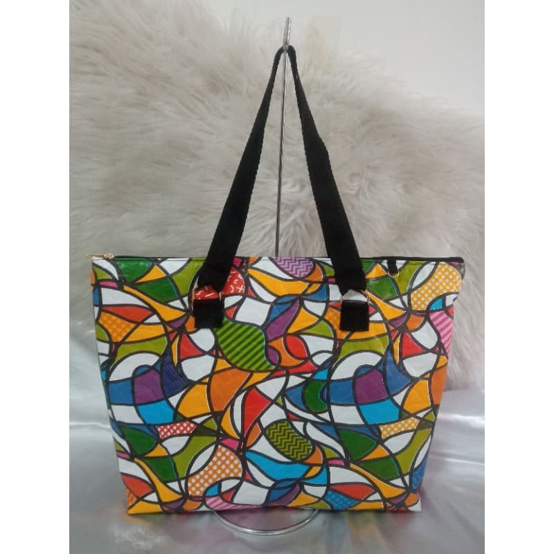 ✨ Bolsa Tote Estampa Romero Brito Grande Capacidade sintético – Estilo e Praticidade com Envio Imediato! ✨