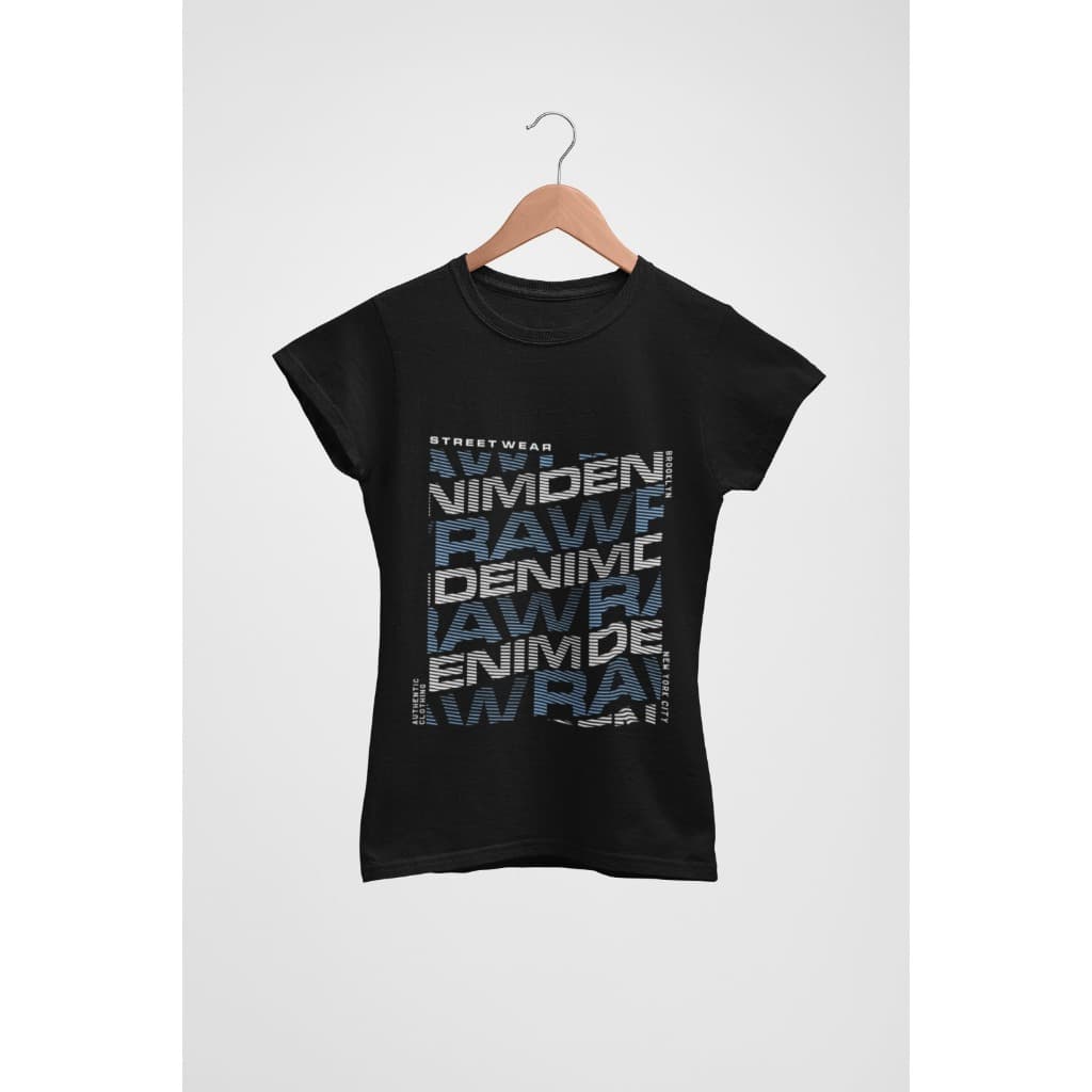 Baby Tee RAW DENIM – estilo streetwear moderno preto
