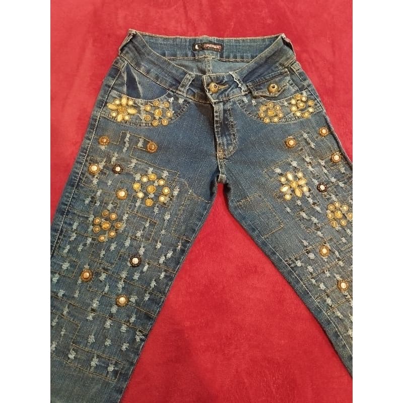 Calça jeans feminina roqueira, gótica, cosplay, Veste 38.