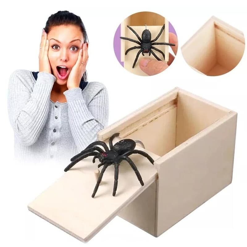Caixa de Susto Aranha Pegadinha Brincadeira Caixinha de Madeira