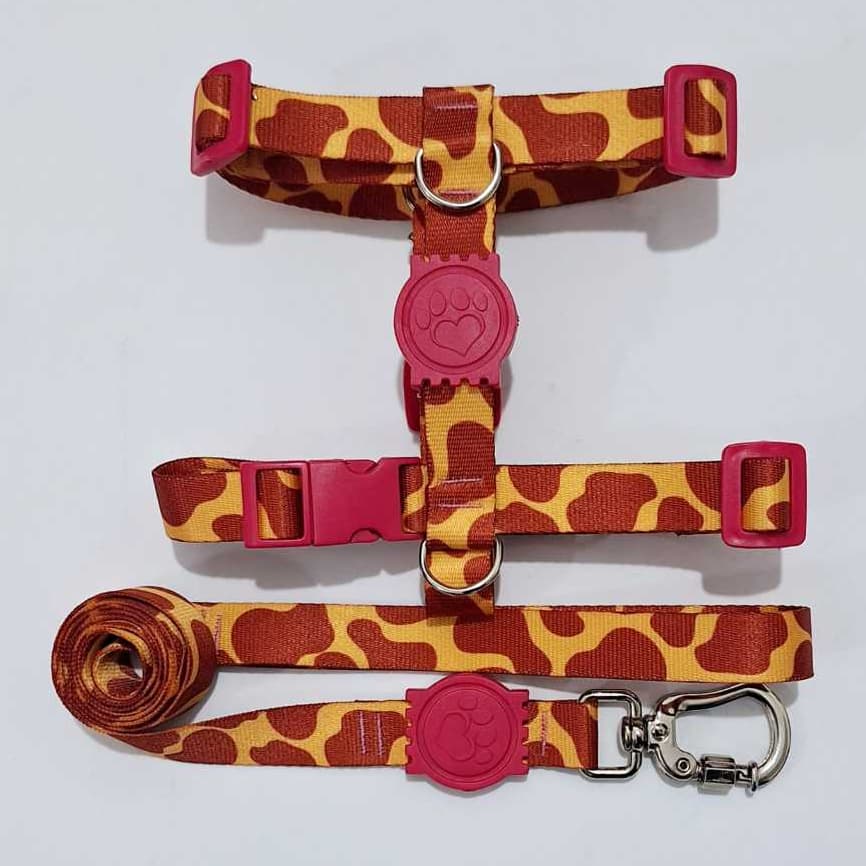 Peitoral H Anti-puxão estampa girafa rosa para cachorro