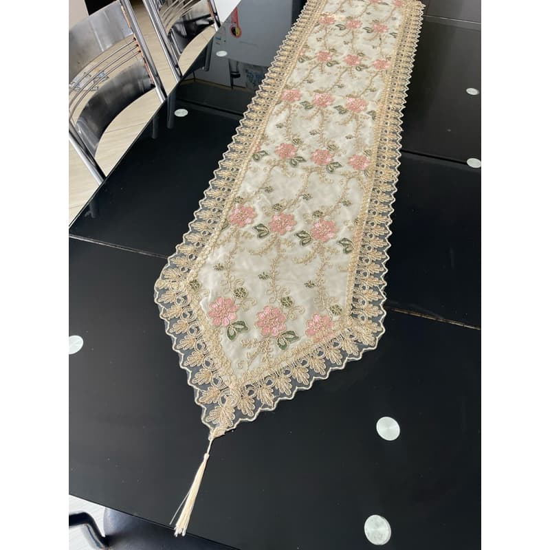 Caminho de Mesa Bordada Passadeira Trilho de Mesa 180x40cm Elegância
