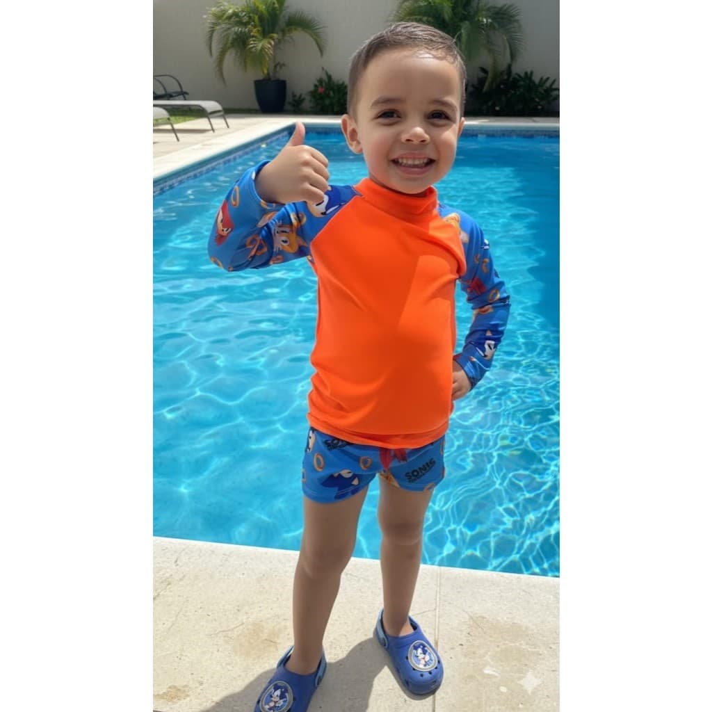 Conjunto de praia menino infantil camiseta e sunga otimo presente de natal.