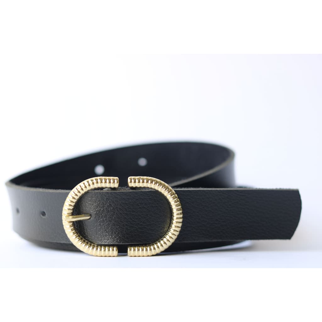Cinto Feminino Casual Elegante Fivela Invertida Trabalhada em Couro Pu Versátil todas ocasiões