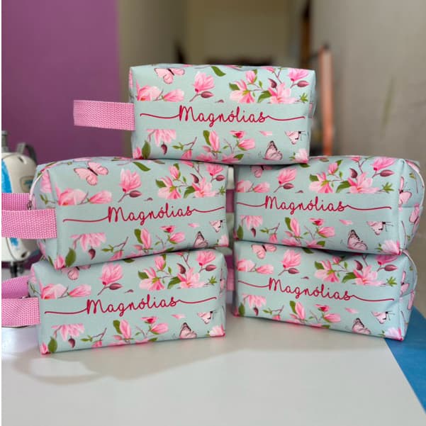 Kit Necessaire feminina bolsinha personalizada c/ nome linda, util, make, presente, natal, exclusiva