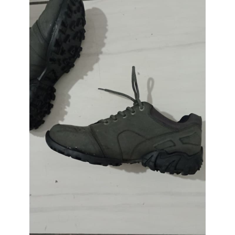 Tenis Masculino Climb Gonew 42 Cinza Usado