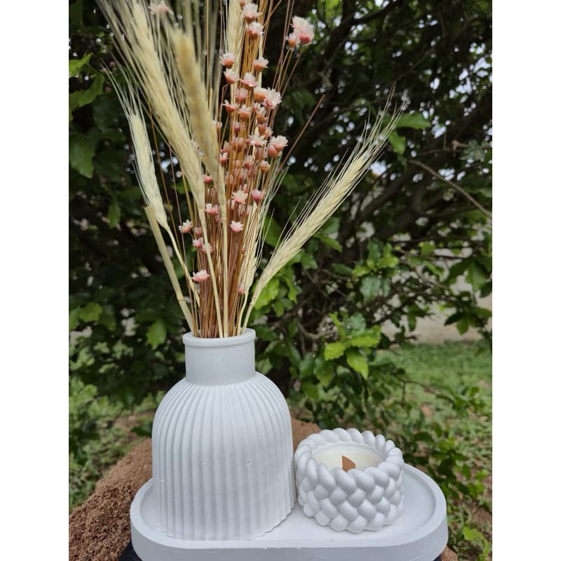 Kit Decorativo Vaso + Bandeja + Vela Aromática | Decoração para Sala, Lavabo e Quarto