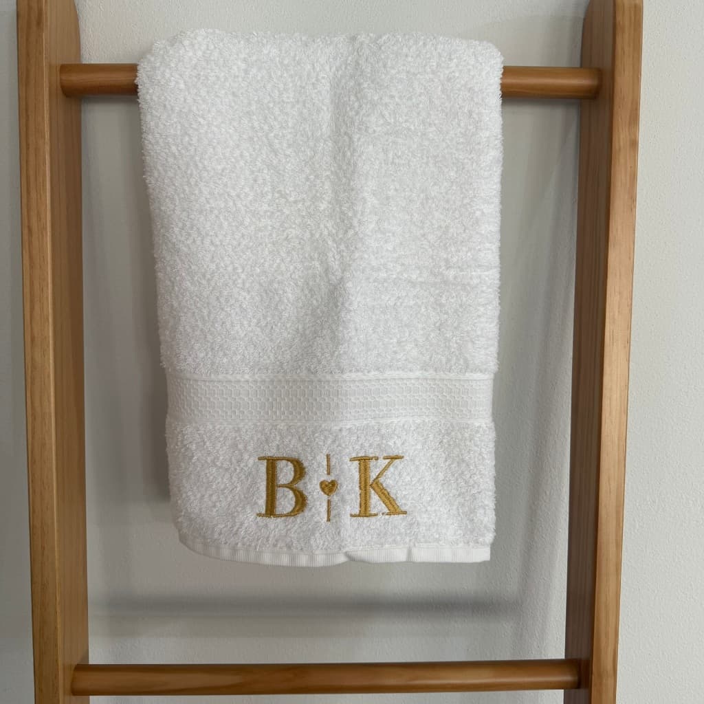 Toalha de Banho Nature Buettner com Letra Bordada Personalizada Algodão Presente