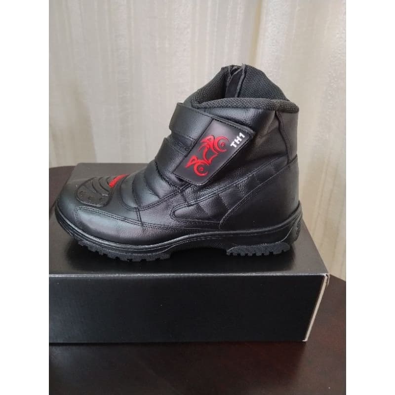 bota motociclista TH1 em couro