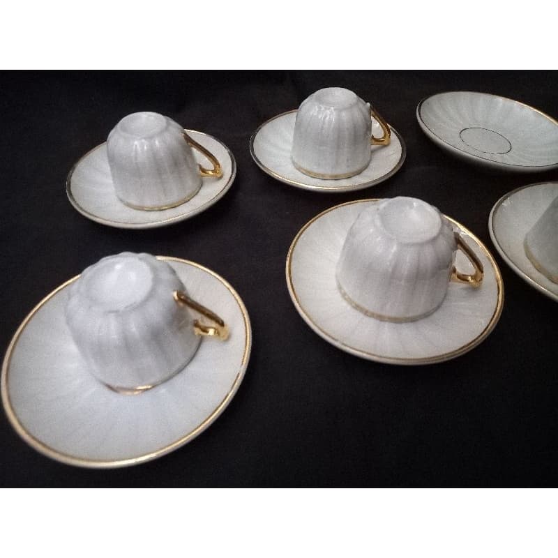 5 xícaras de cafezinho antiga porcelana canelada (gh)