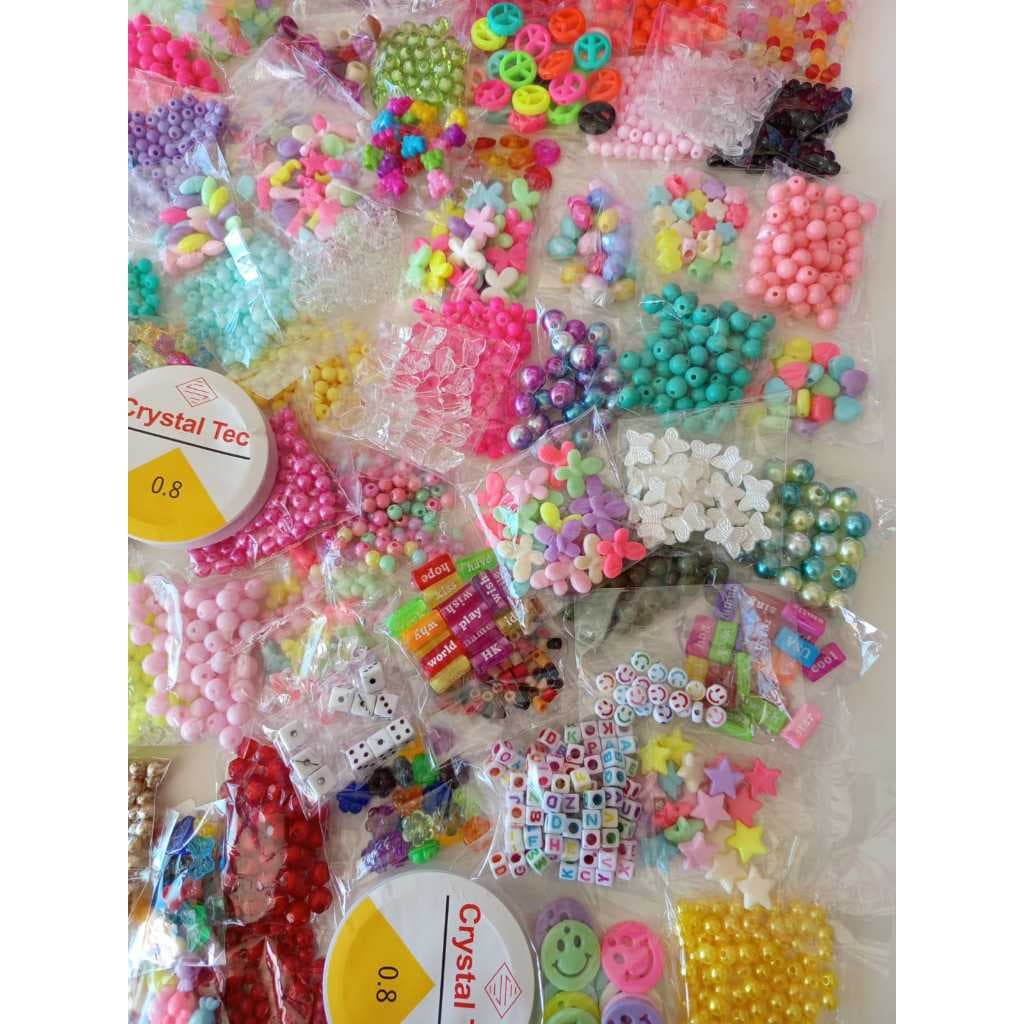 Mix 1000 Peças Kit Miçangas Entremeios Pingentes Rolo de Fio de Siliconte Bolinhas Pérolas para Pulseira