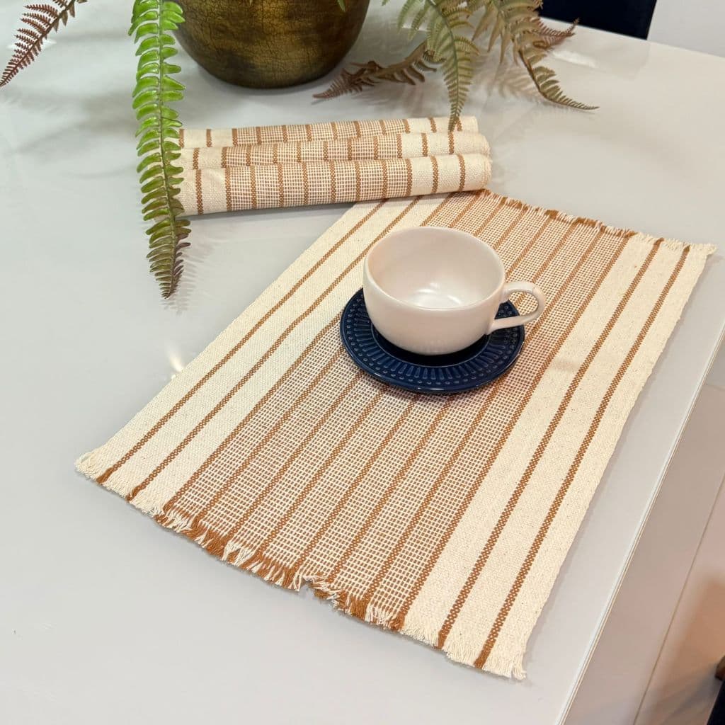 kit 4 Peças Jogo Americano - Café da Manhã Almoço Jantar Delicado com Listras Sofisticado