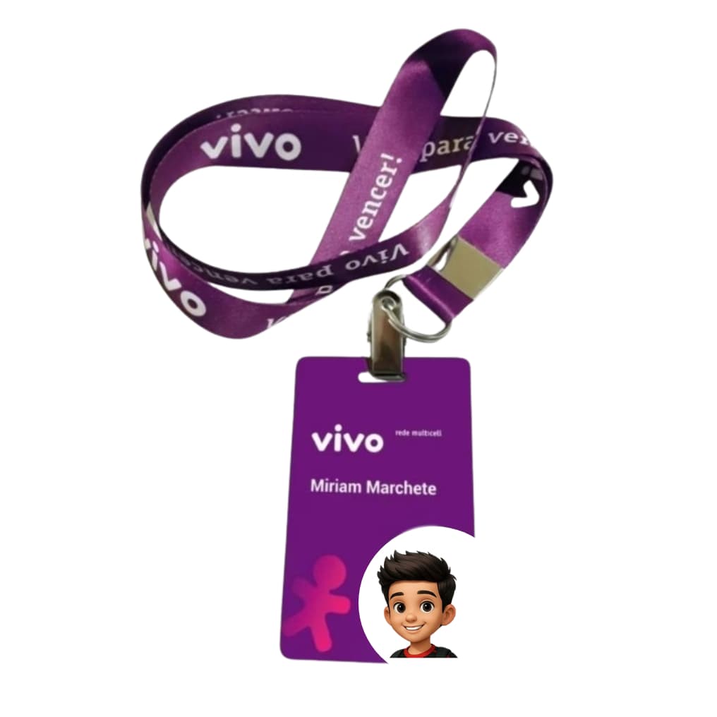 Crachá em PVC + cordão personalizado arte grátis