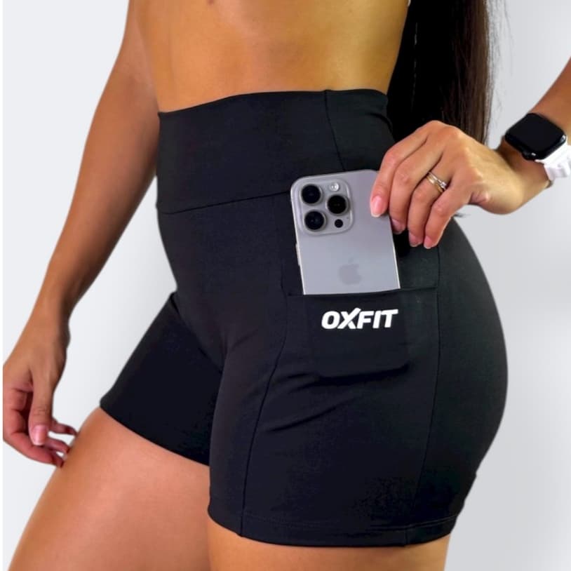 Short com bolso e sem costura frontal poliamida e elastano academia fitness corrida