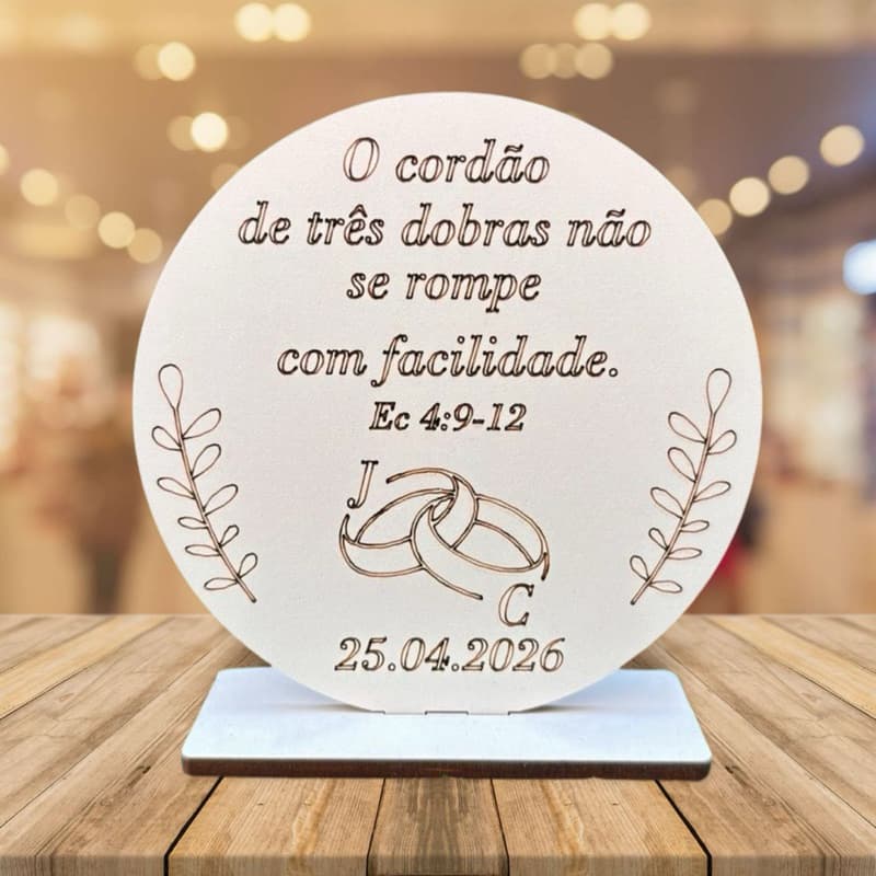 Lembrancinhas Personalizadas para Festas de  Casamentos Lembrança para Convidados em MDF cor Branca