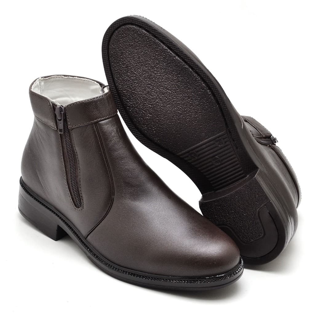 Botina Couro Carneiro Comfort 1500 – Elegância e Bem-Estar para Seus Pés