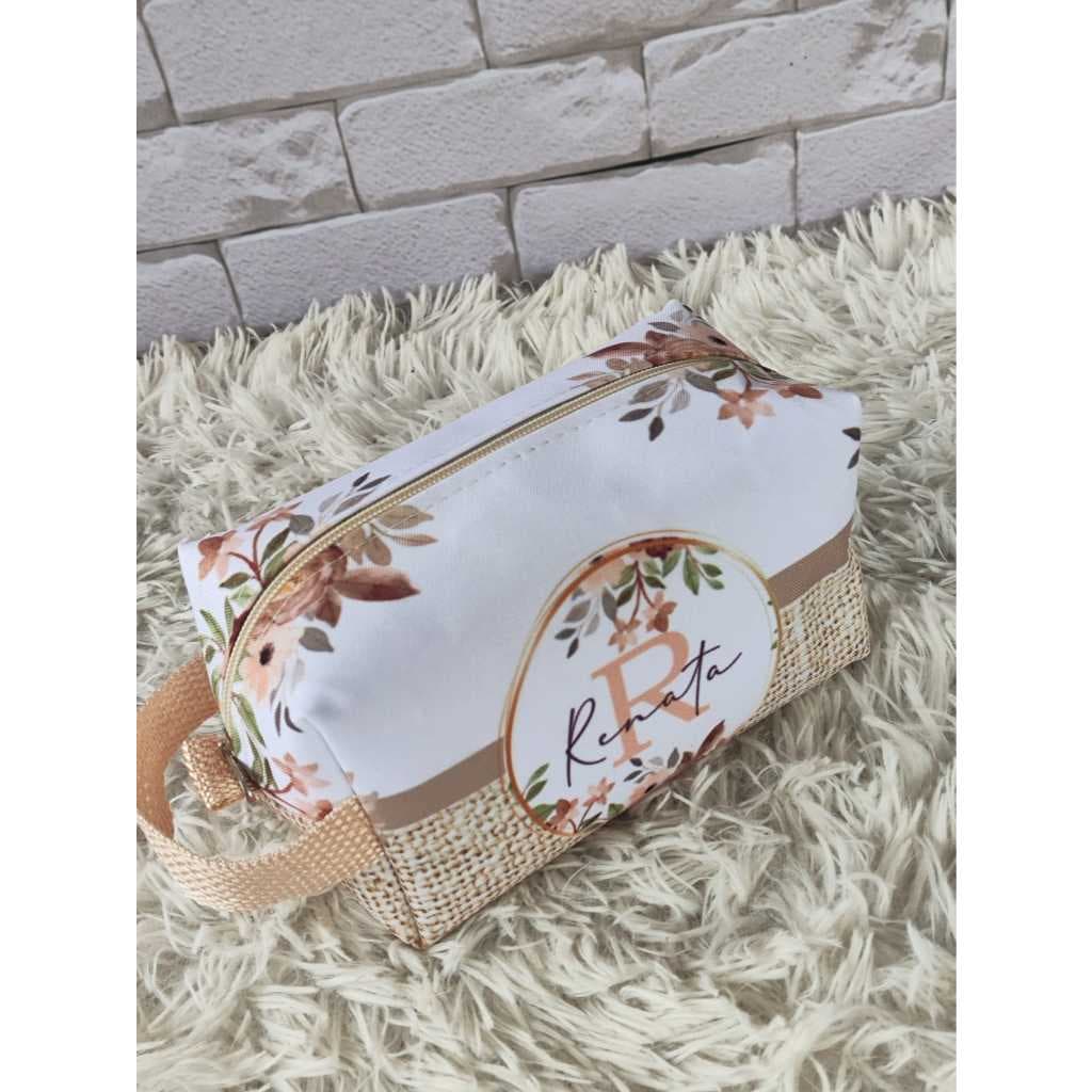 Necessaire Personalizada com Nome | Brinde de Casamento, Madrinhas, Aniversário, amigo secretoFloral Elegante