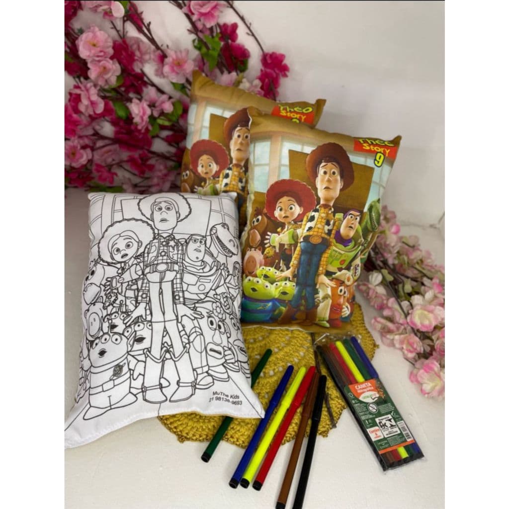 kit com 10 almofadas de colorir lembrancinha festa infantil lavável personalizada