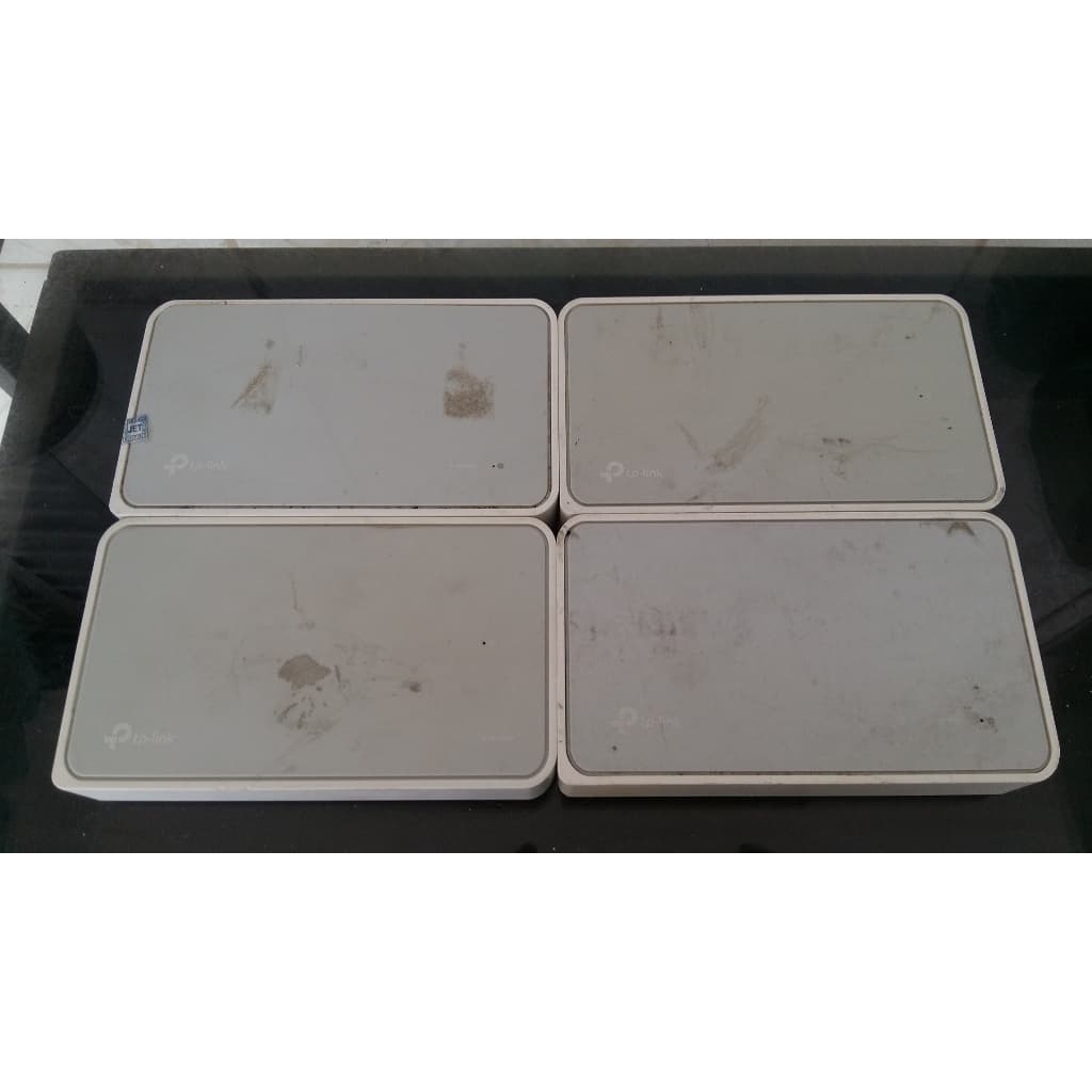 4 Switch SF1008D 8 portas 10/100Mbps