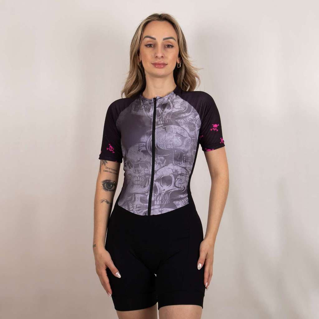 Macaquinho de Ciclismo Manga Curta Modelo Caveira Esfumado Feminino Conforto e Elegância