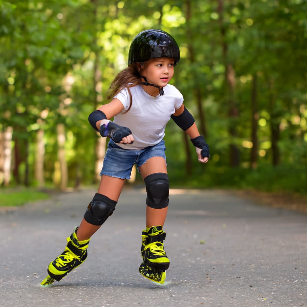 Kit Patins Infantil Rosa Verde Preto Roxo Azul Com Proteção Capacete Joelheira Cotoveleira Menino Menina