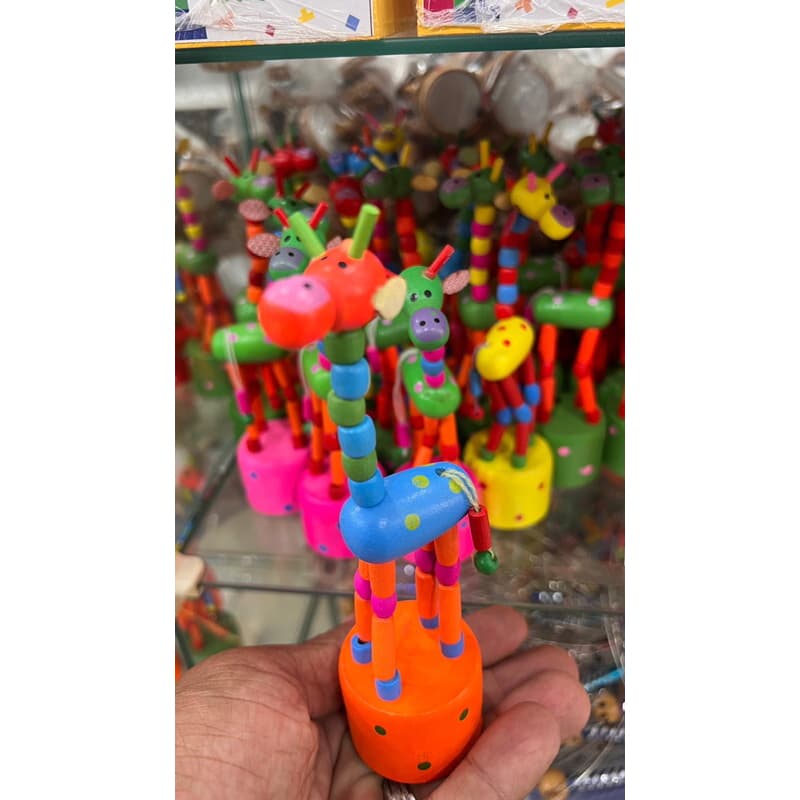 Brinquedo Retrô Mini Girafa Girafinha Dançarina Mole