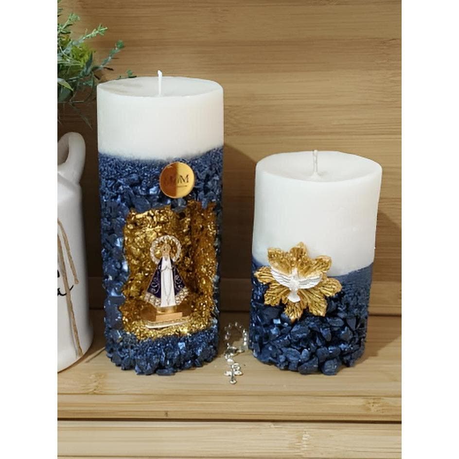 Kit com 2 Velas - Gruta Nossa Senhora Aparecida + Divino Espírito Santo | Fé e Elegância | MeM Velas