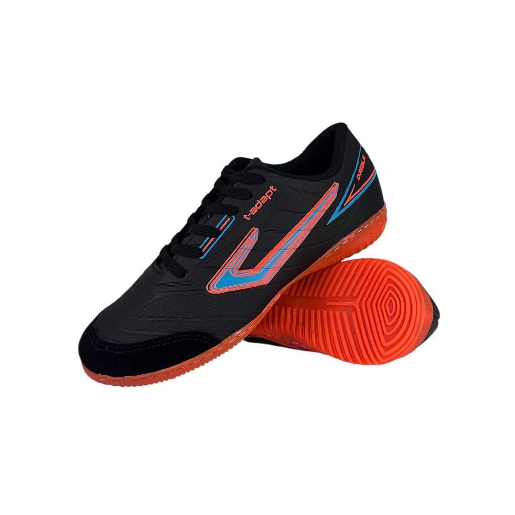 chuteira futsal laranja,costurada,qurdar,salõa.esporte fuebol