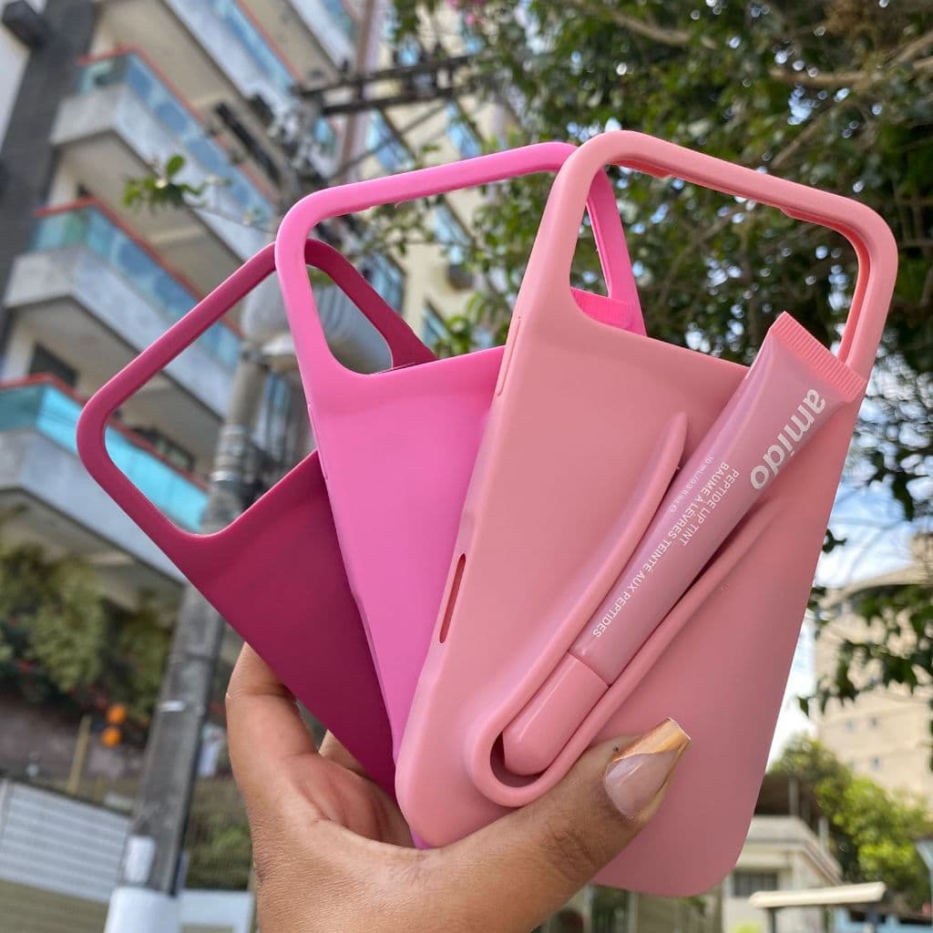 Capa IPhone Com Gloss XR 11 12 13 14 15 PRO MAX Incluso Estilo Hali Emborrachada Batom Brilho Labial