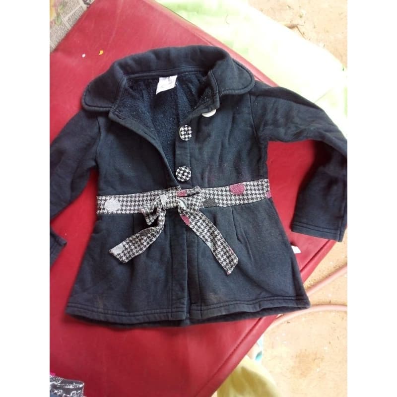 Casaco pra menina de 3 a 7 anos, lindíssimo !!!